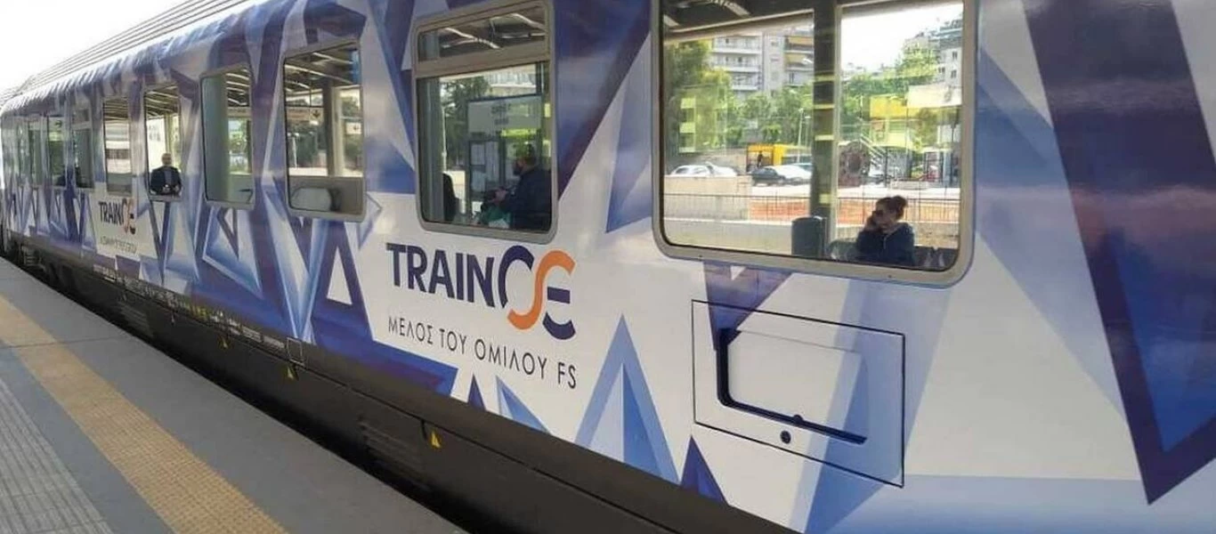 ΤΡΑΙΝΟΣΕ: Ελεύθερος ο επιβάτης που επιτέθηκε σε εργαζόμενo